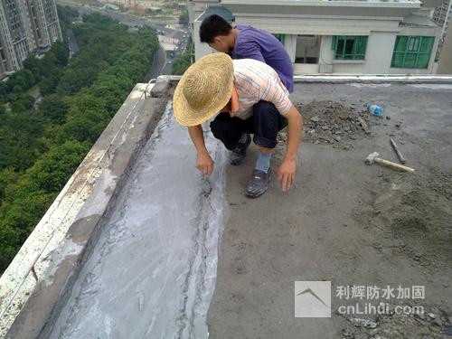 冬季<a href='http://m.xmcymg.com' target='_blank' title='防水施工'>防水施工</a>選材很重要 冬季<a href='http://m.xmcymg.com' target='_blank' title='防水施工'>防水施工</a>選材很重要